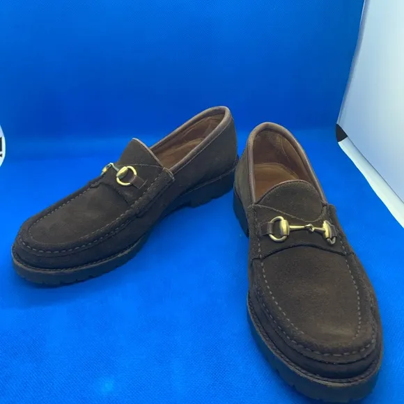 Gucci vintage horseshoe brown suede loafers 5 1/2