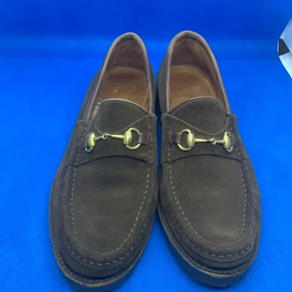 Gucci vintage horseshoe brown suede loafers 5 1/2
