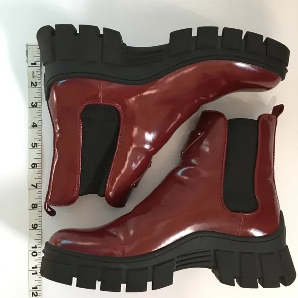 Guess Hestia Chelsea Medium Red Chink Sole Platform Pull on Ankle boots
