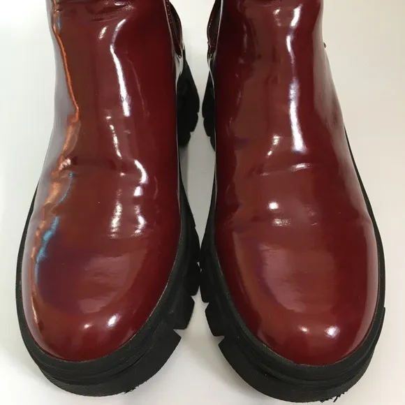 Guess Hestia Chelsea Medium Red Chink Sole Platform Pull on Ankle boots