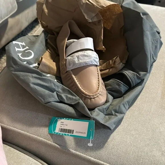 HELLEN LOAFER
