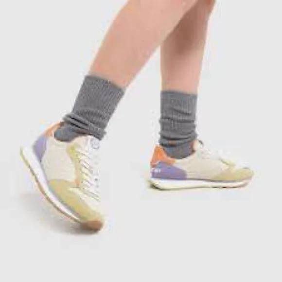 HOFF •  WOMANS ALEXANDRIA SNEAKERS