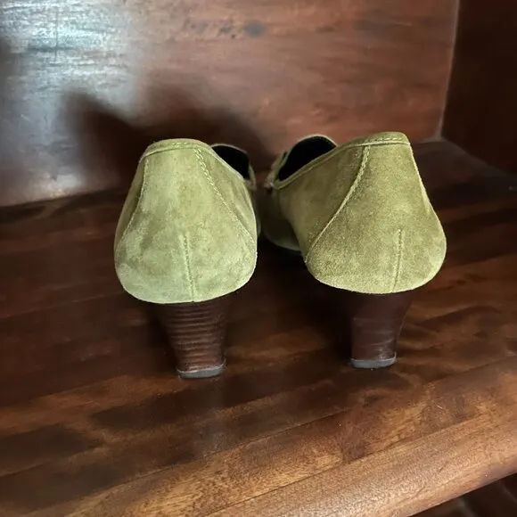 Hogl Vintage Suede Loafers in Olive Green Low Heel Women buckle Shoes Sz 9