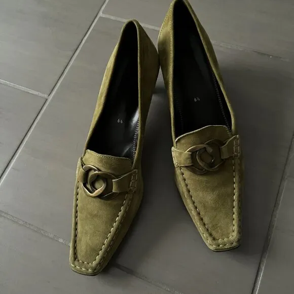 Hogl Vintage Suede Loafers in Olive Green Low Heel Women buckle Shoes Sz 9