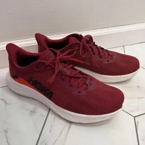Hoka One One Solimar Running Shoe in Cabernet/Red Alert Size 11 Mens