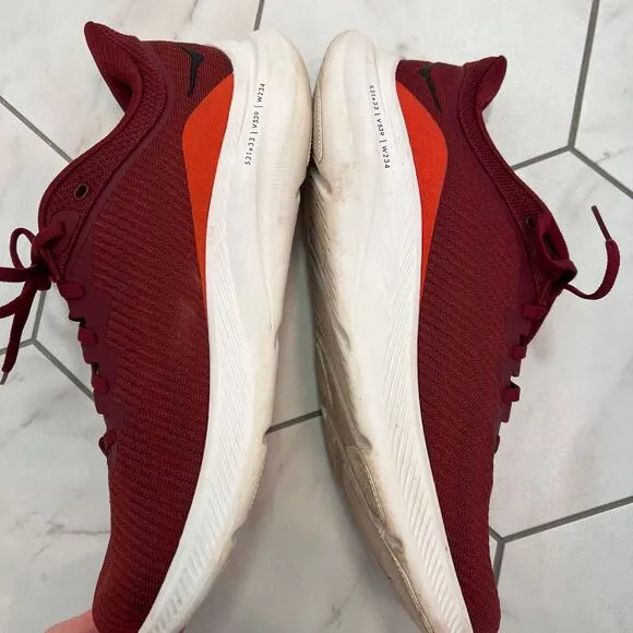 Hoka One One Solimar Running Shoe in Cabernet/Red Alert Size 11 Mens