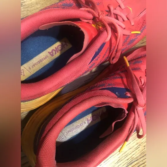 Hoka Speedgoat 5 Red/Yellow Men’s Sneakers Sz 10.5
