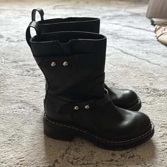 HOST PICK 🎉Rag &amp; Bone Leather and Silver Hardware Pull On Moto Boots