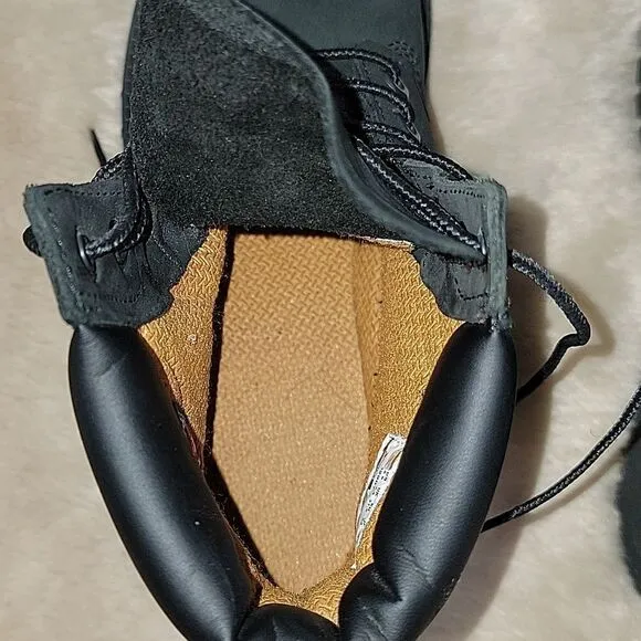 **HOST PICK** TIMBERLAND KIDS' 6” BLACK PREMIUM WATERPROOF CASUAL BOOTS, SIZE 5