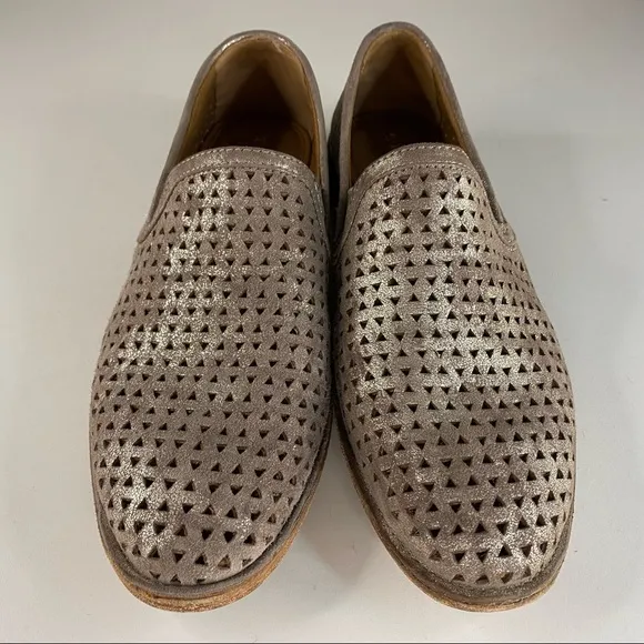 H.S. Trask Womens Ali Perforated Loafers Metallic Almond Toe Slip On Loafers