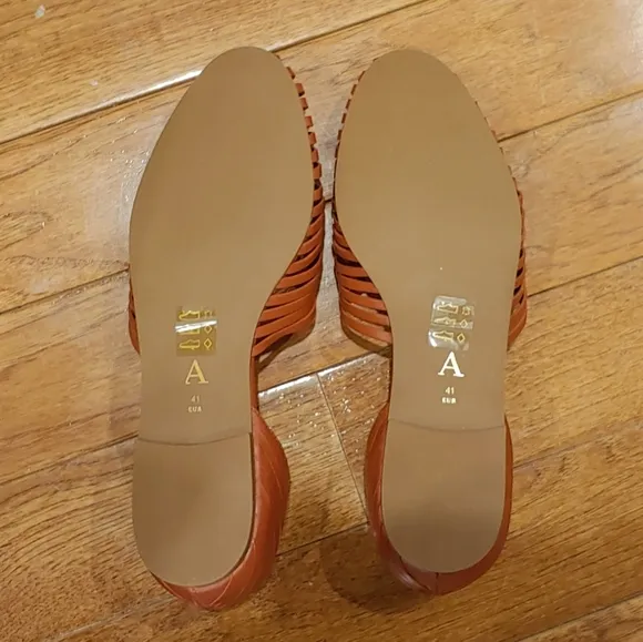 HTF Anthropologie Leyla Woven Flats