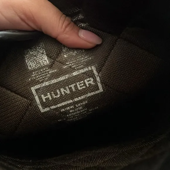 HUNTER Quilted Savoy Tall Pull On Black Refined Gloss Rain Boots