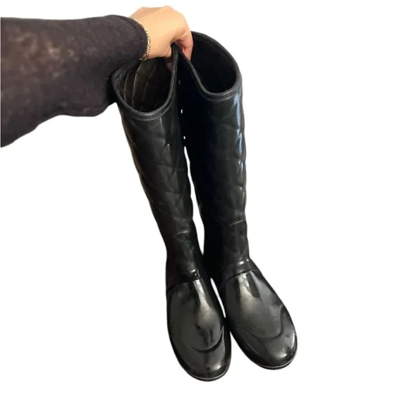 HUNTER Quilted Savoy Tall Pull On Black Refined Gloss Rain Boots