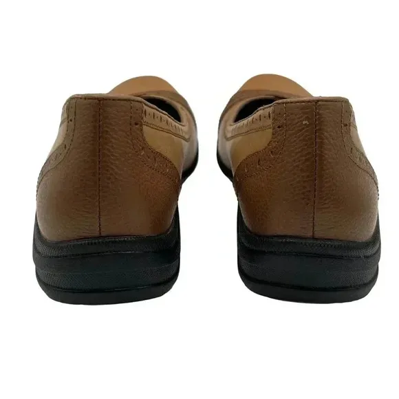Hush Puppies Womens 9W Burlesque Leather Slip On Loafer Brown Business Casual