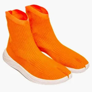 ILYSM Vibrant Orange Camel Split-Toe Sock Sneakers Size M 6 W 7.5 NWOT
