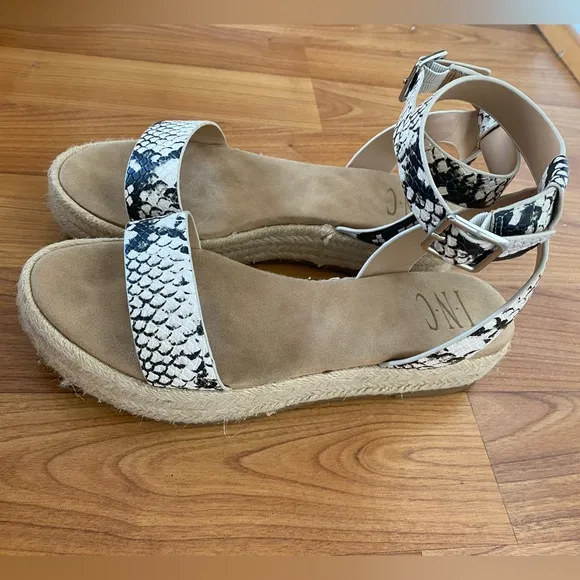 INC International Concepts - Snakeskin Platform Sandals - Size 6