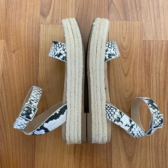 INC International Concepts - Snakeskin Platform Sandals - Size 6