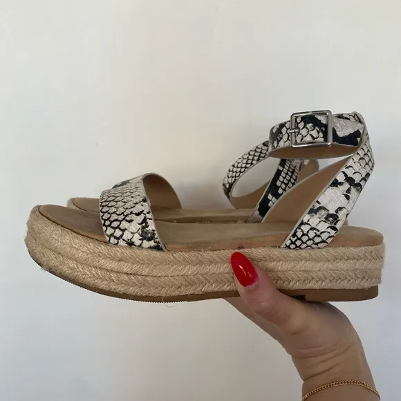 INC International Concepts - Snakeskin Platform Sandals - Size 6