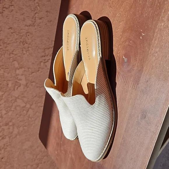Indigo hayze mules slip on flats