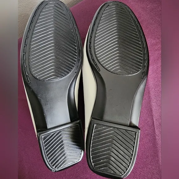Irvine Park Men's White Leather Loafer Sz 8.5 M (EUC)