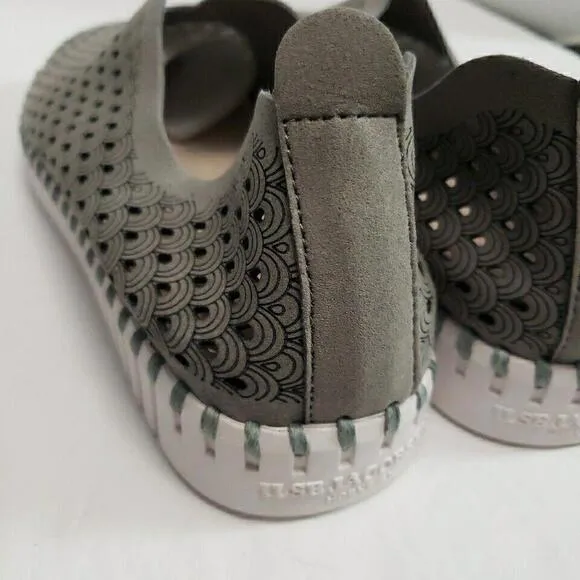 Isle Jacobson 41 Hornbak Tulip Gray With Black Accents Perforated Slip On‎ W 10
