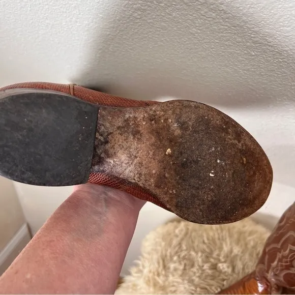 J CHISHOLM All Leather Western Cowboy Boots. Google lens identified as armadillo