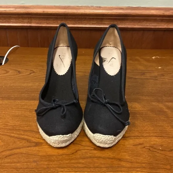 J Crew Seville made-in-Spain espadrille wedges BT393
