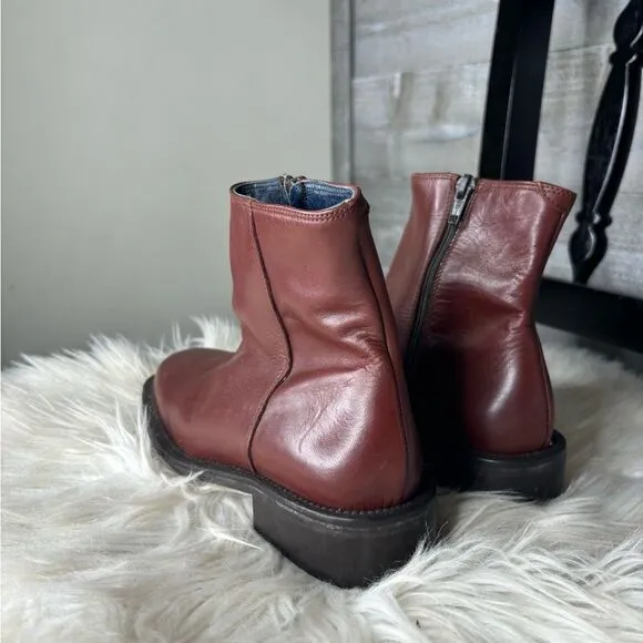 J Crew size 6 all leather maroon burgundy square toe ankle fall boots