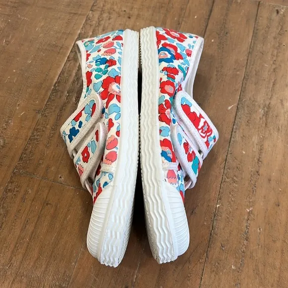Jacadi baguette red liberty print sneakers