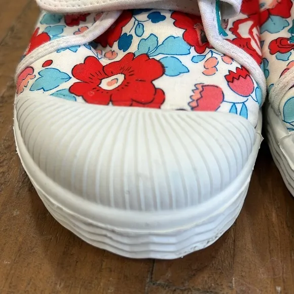 Jacadi baguette red liberty print sneakers