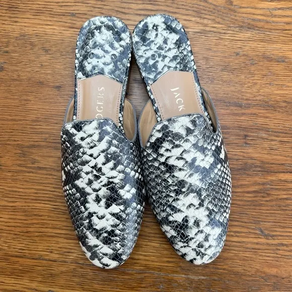 Jack Rogers Size 6.5 • Slip-On Mules Delaney Snake Print Flats.