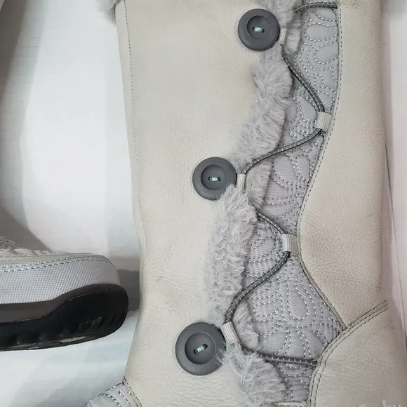 Jambu Baltic Mid Calf Faux Fur Snow Boots Size 7.5
