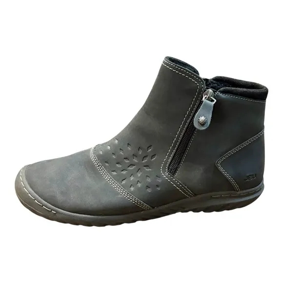 JBU Paulina Water Resistant Leather Ankle Boots Black Comfort Women Size 9.5