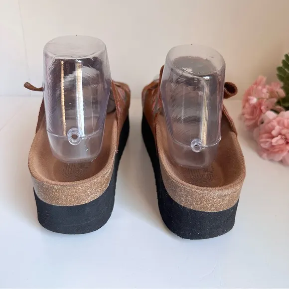 Jeffrey Campbell Aurelia Brown Floral Suede Buckle Strap Platform Sandal
