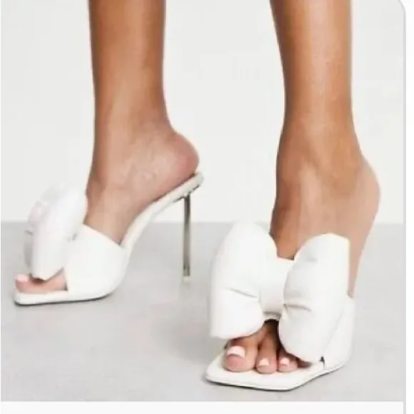 JEFFREY CAMPBELL Bow-Down J Satin and Cristal . New no box