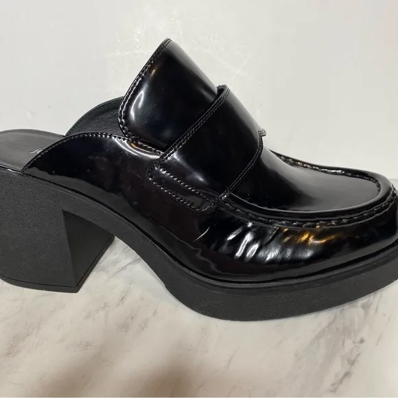 Jeffrey Campbell Kerri Black Patent Leather Heeled Loafer Mule 11