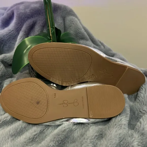Jessica Simpson Selipa Slip m-On Flats size:7.5 retail$99 NWOB