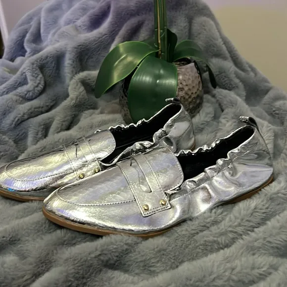 Jessica Simpson Selipa Slip m-On Flats size:7.5 retail$99 NWOB
