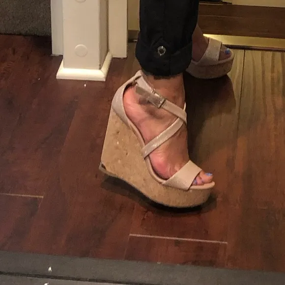 Jimmy Choo Portia 120 Rose Gold/Blush Platform Cork Wedge. Gold Hardware. 6.5.