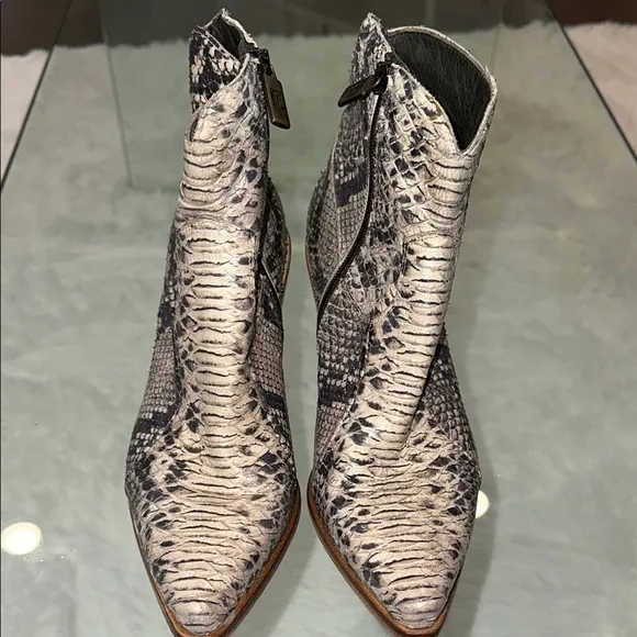 JO GHOST Snakeskin REAL Ankle Boots 8 ( free people)