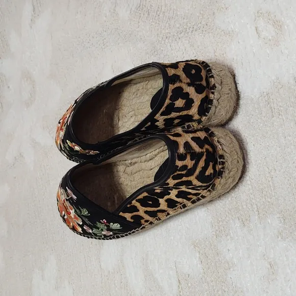 Johnny Was Floral Embroidered Women's Espadrilles Shoes size 8.5