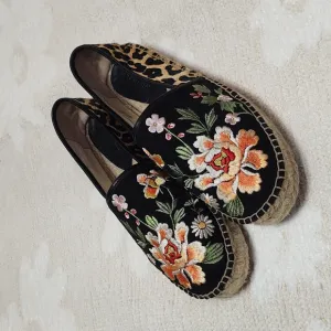 Johnny Was Floral Embroidered Women's Espadrilles Shoes size 8.5
