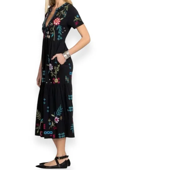 Johnny Was • Katie Henley Tiered Knit Floral Dress
