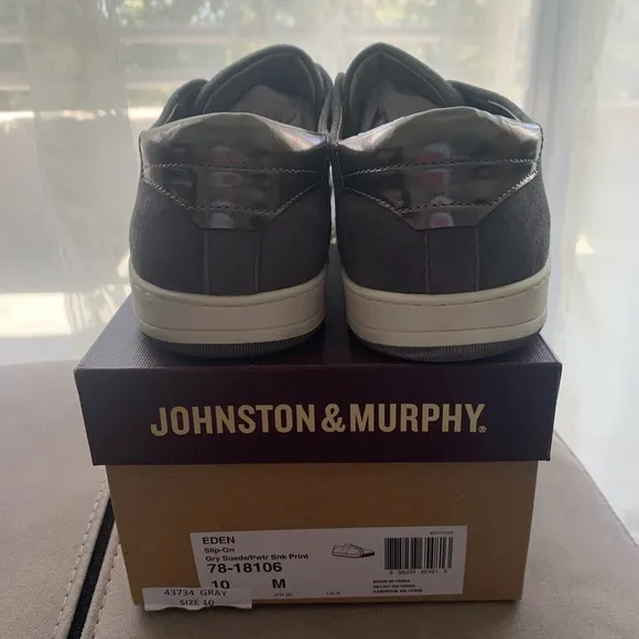 Johnston &amp; Murphy Gray Suede Sneakers size 10