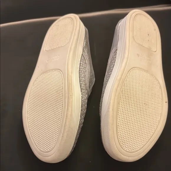 Johnston &amp; Murphy Silver Woven Flats