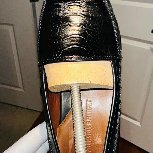 Johnston Murphy Croc-Embossed Black Loafers.