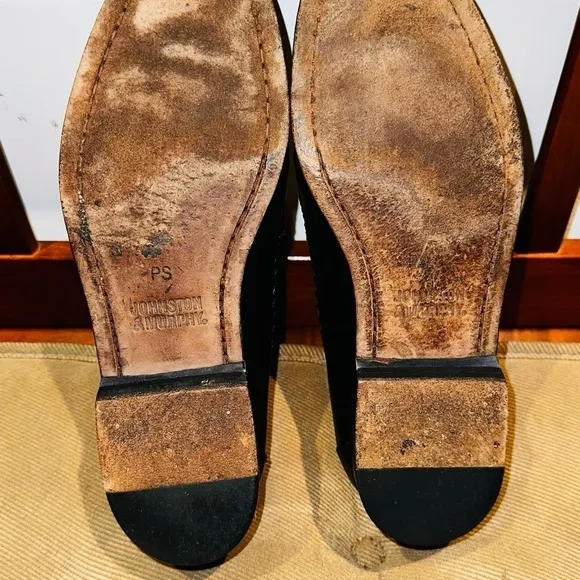 Johnston Murphy Croc-Embossed Black Loafers.