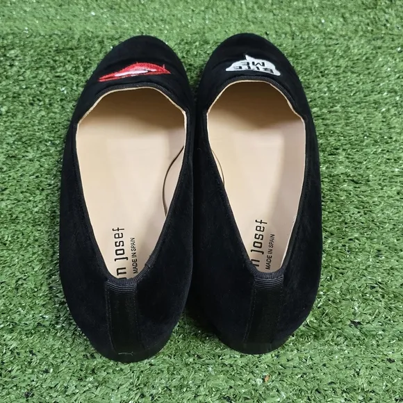JON JOSEF | GATSBY 'BITE ME' LINEN VELVET EMBROIDERED ROUND TOE SLIP-ON …