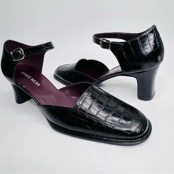 Jones Wear Classic Mary Jane Pumps Black Crocodile Embossed Leather Bloc…