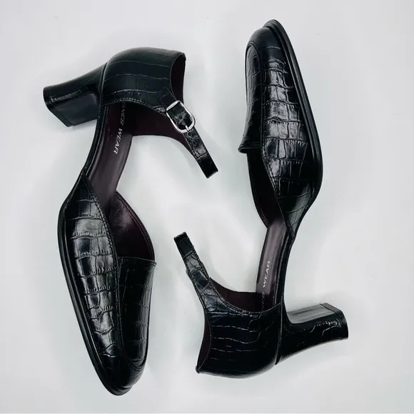 Jones Wear Classic Mary Jane Pumps Black Crocodile Embossed Leather Bloc…
